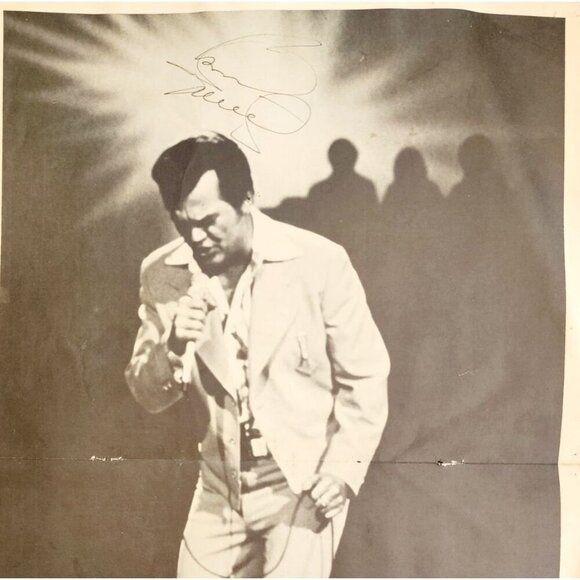 1975 Conway Twitty SIGNED Tour Booklet Mickey Gilley 4 Autographs w/ Poster DWR5 - Picture 1 of 9